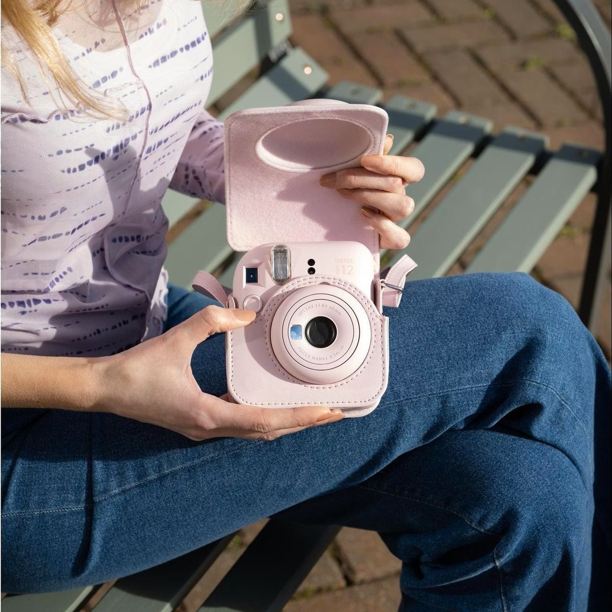 Подарунковий набір №2 Fujifilm INSTAX Mini 12 + чохол + альбом + касета на 10 кадрів &mdash; Рожевий IM12-SET2-PNK фото