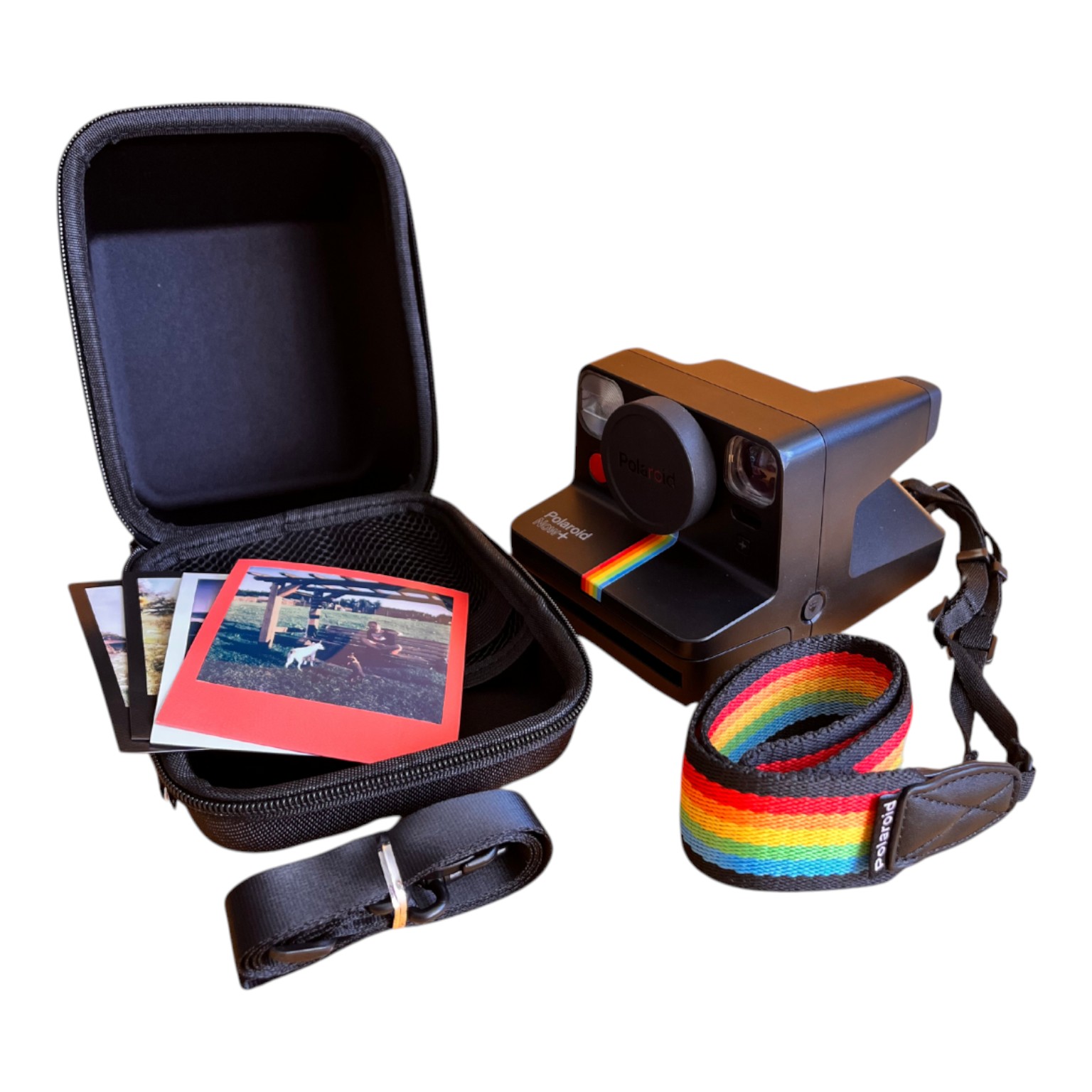 Черный кейс для камеры Polaroid в открытом виде