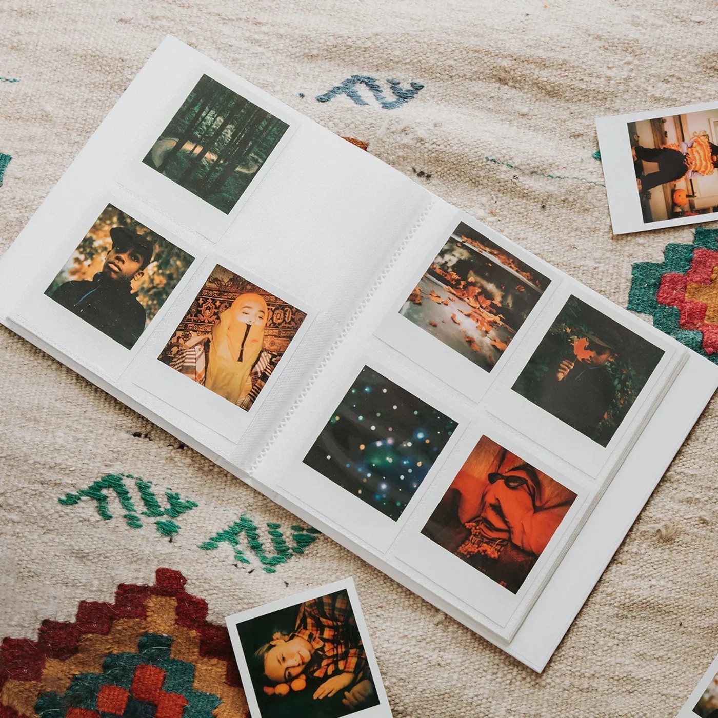 Внутрішні сторінки Polaroid Photo Album Large White з прозорими кишенями