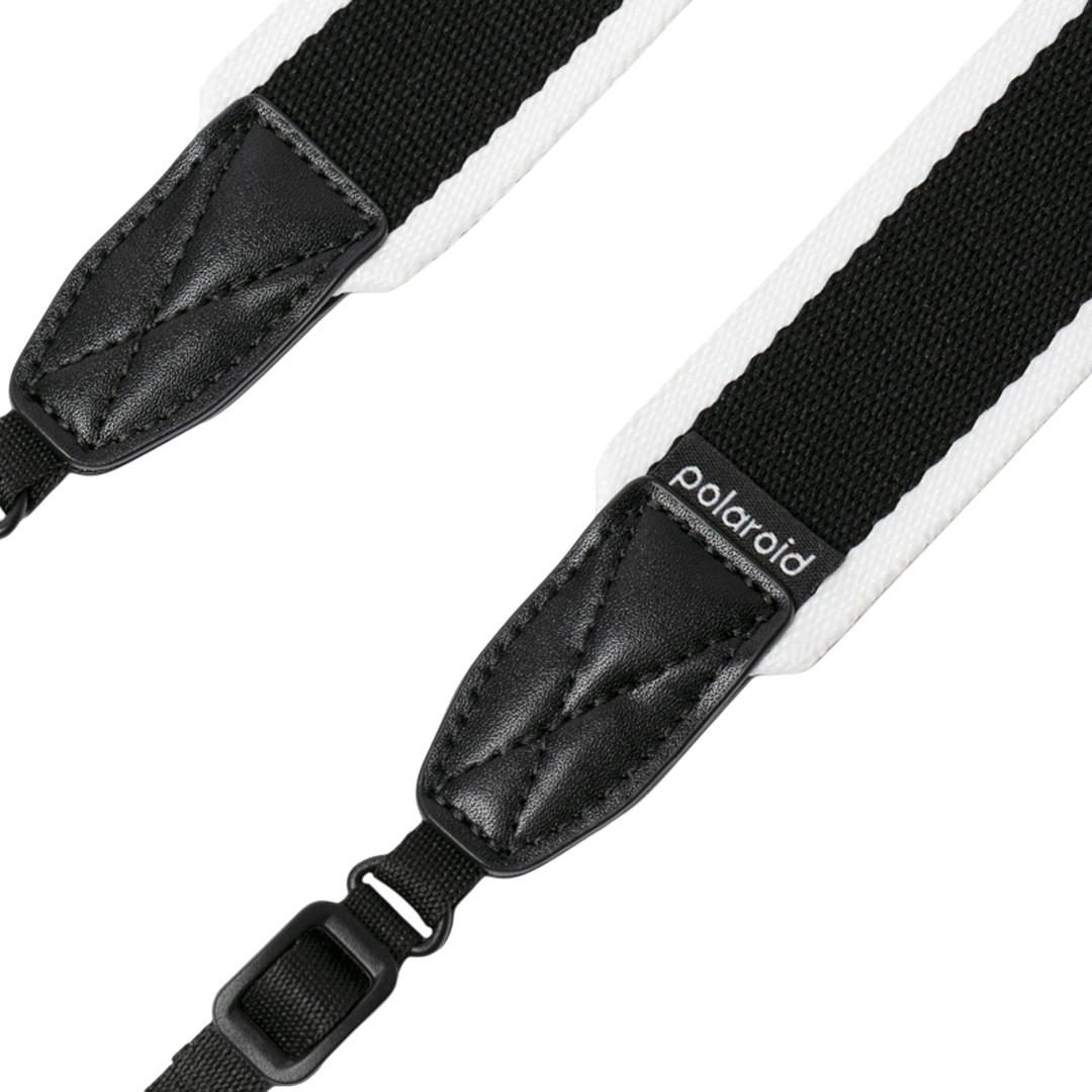 Polaroid Camera Strap Flat Black and White на камере Polaroid