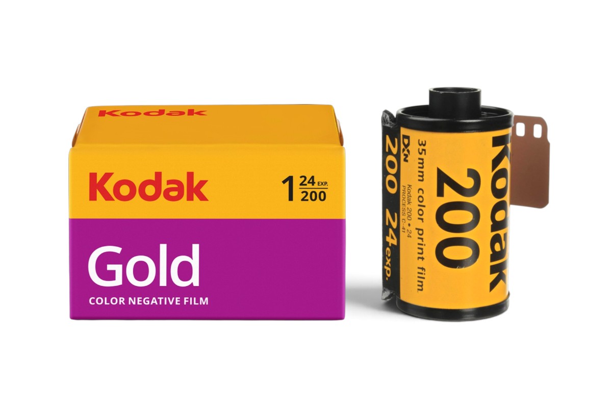 Цветная фотоплёнка Kodak Gold 200 ISO 200 на 24 кадра в формате 135 / 35 мм