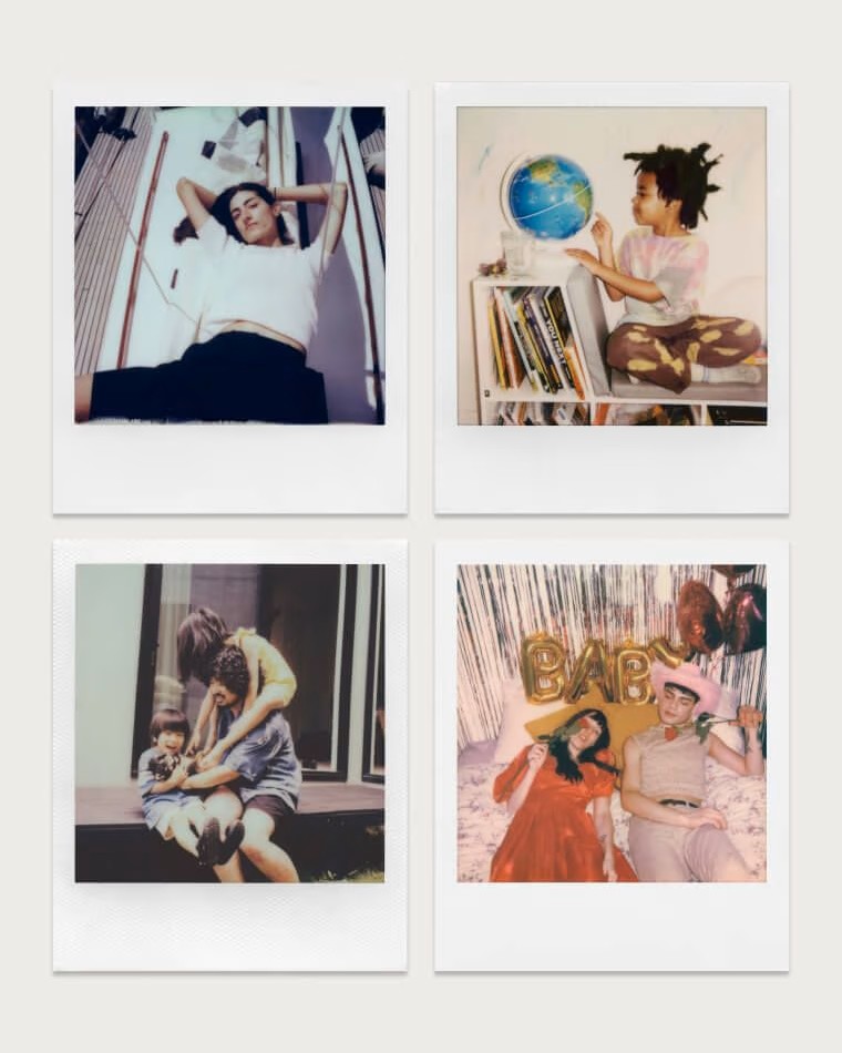 Приклади кольорових фото Polaroid Color i-Type Film з білою рамкою