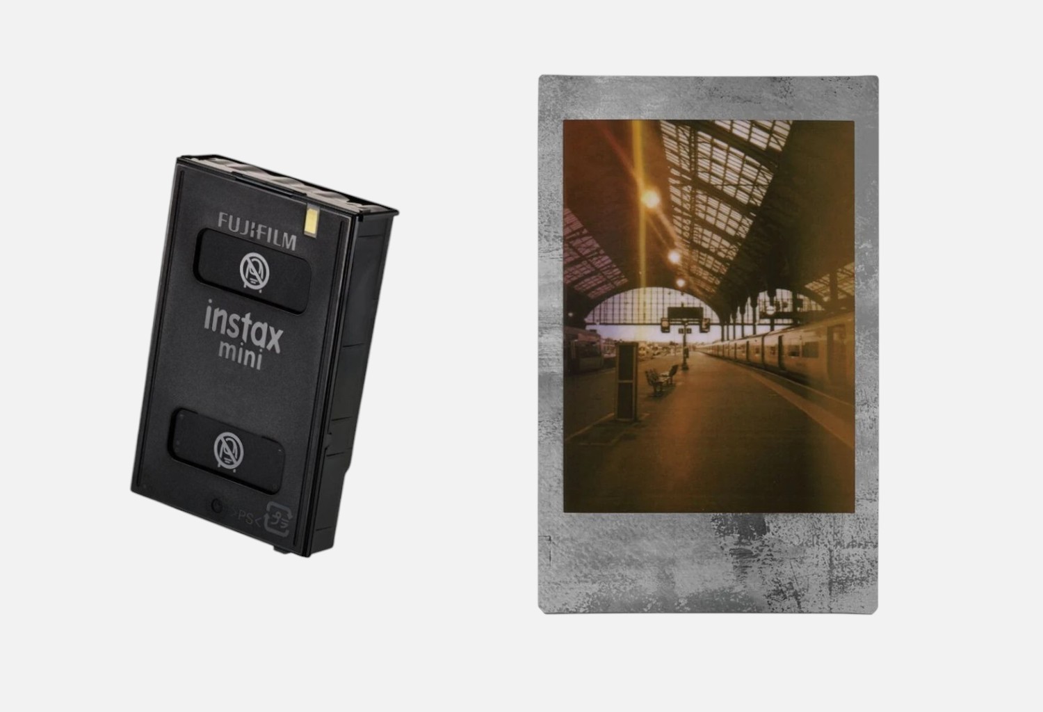 Касета Fujifilm INSTAX Mini Stone Gray та приклад знімка з сірою фактурною рамкою
