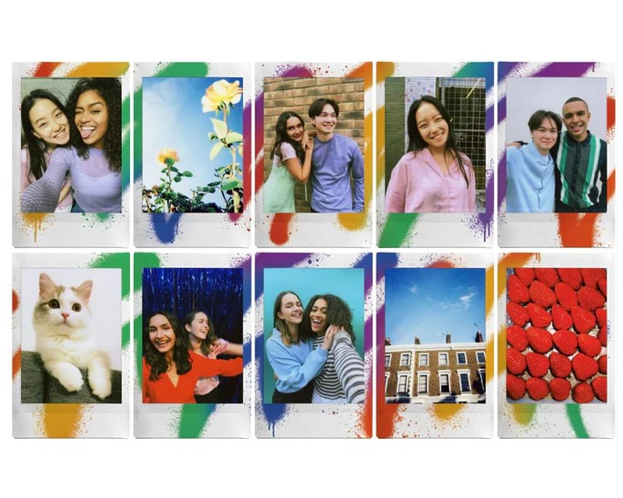 Примеры снимков Fujifilm INSTAX Mini Spray Art с яркими арт-рамками